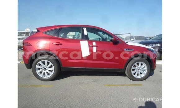 Tenga Imported Jaguar E-Pace Tsvuku Mota in Import - Dubai in Cabo Delgado Tenga Imported Jaguar E-Pace Tsvuku Mota in Import - Dubai in Cabo Delgado