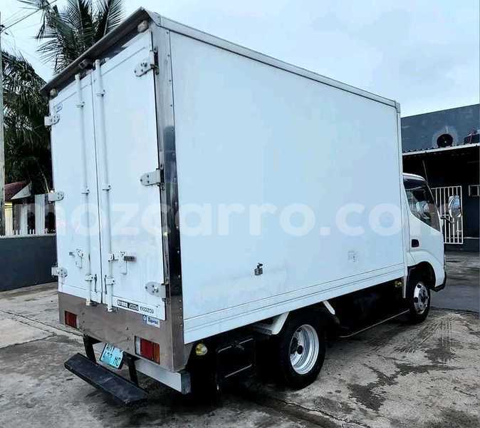 Big with watermark toyota dyna maputo maputo 27102