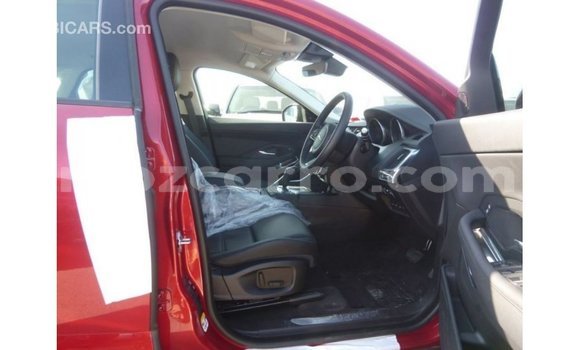 Tenga Imported Jaguar E-Pace Tsvuku Mota in Import - Dubai in Cabo Delgado Tenga Imported Jaguar E-Pace Tsvuku Mota in Import - Dubai in Cabo Delgado
