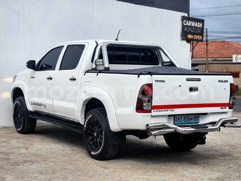 Big with watermark toyota hilux maputo maputo 27103