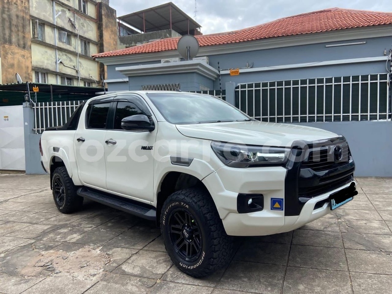 Big with watermark toyota hilux maputo maputo 27104