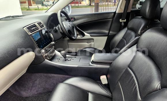 Buy Used Toyota 4Runner White Car in Maputo in Maputo Buy Used Toyota 4Runner White Car in Maputo in Maputo