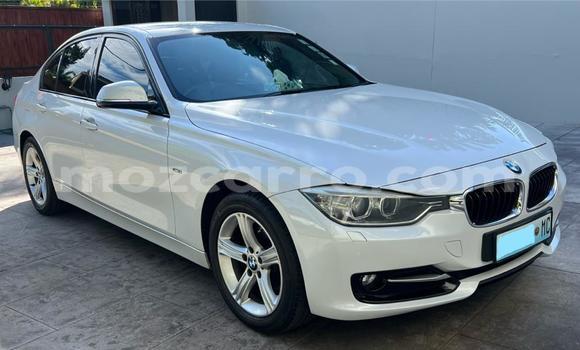 Comprar Usado BMW 3-Series Branco Carro em Maputo em Maputo Comprar Usado BMW 3-Series Branco Carro em Maputo em Maputo
