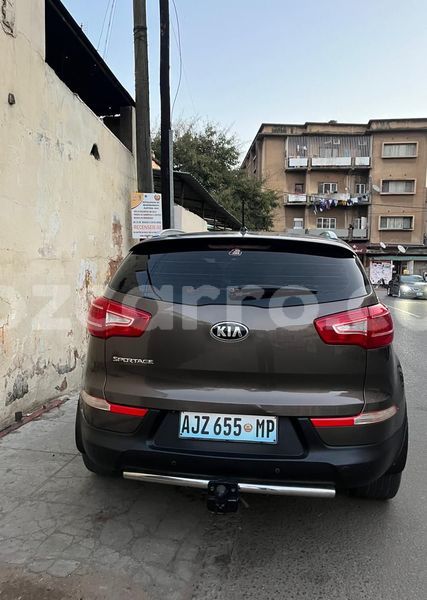 Big with watermark kia sportage maputo maputo 27120