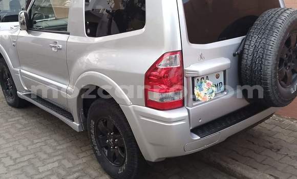 Tenga Tsaru Mitsubishi Pajero Zvimwe Mota in Maputo in Maputo Tenga Tsaru Mitsubishi Pajero Zvimwe Mota in Maputo in Maputo