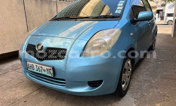 Buy Used Toyota Vitz Blue Car in Maputo in Maputo Buy Used Toyota Vitz Blue Car in Maputo in Maputo