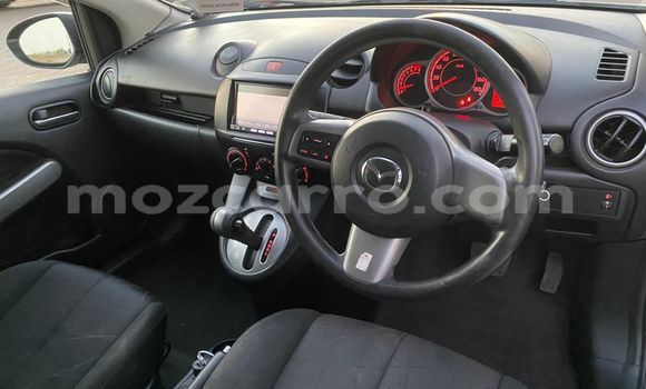 Nunua Ilio tumika Mazda Demio Fedha Gari ndani ya Maputo nchini Maputo Nunua Ilio tumika Mazda Demio Fedha Gari ndani ya Maputo nchini Maputo