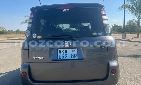 Comprar Novo Toyota Sienta Preto Carro em Maputo em Maputo Comprar Novo Toyota Sienta Preto Carro em Maputo em Maputo
