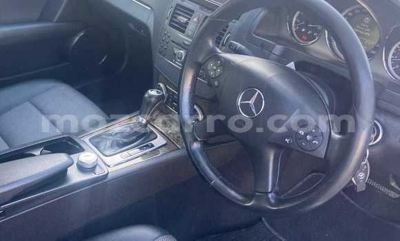 Buy Used Mercedes-Benz C250 coupe Other Car in Maputo in Maputo Buy Used Mercedes-Benz C250 coupe Other Car in Maputo in Maputo