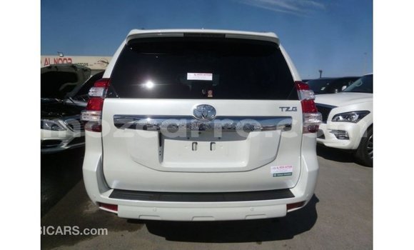 Comprar Importar Toyota Prado Branco Carro em Import - Dubai em Cabo Delgado Comprar Importar Toyota Prado Branco Carro em Import - Dubai em Cabo Delgado