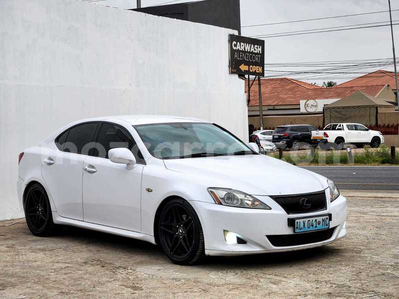 Big with watermark lexus is maputo maputo 27154