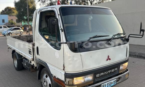 Tenga Tsaru Mitsubishi Canter Chena Rori in Maputo in Maputo Tenga Tsaru Mitsubishi Canter Chena Rori in Maputo in Maputo