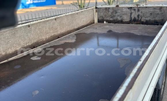 Tenga Tsaru Mitsubishi Canter Chena Rori in Maputo in Maputo Tenga Tsaru Mitsubishi Canter Chena Rori in Maputo in Maputo