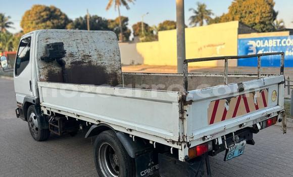 Tenga Tsaru Mitsubishi Canter Chena Rori in Maputo in Maputo Tenga Tsaru Mitsubishi Canter Chena Rori in Maputo in Maputo