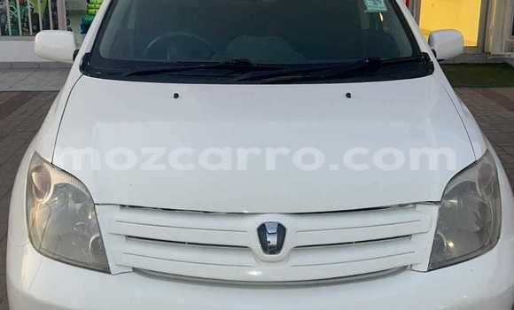 Buy Used Toyota IST White Car in Maputo in Maputo Buy Used Toyota IST White Car in Maputo in Maputo