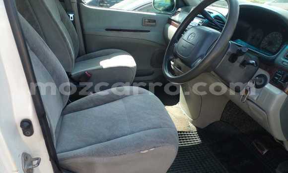 Tenga Tsaru Toyota Regius Chena Mota in Maputo in Maputo Tenga Tsaru Toyota Regius Chena Mota in Maputo in Maputo