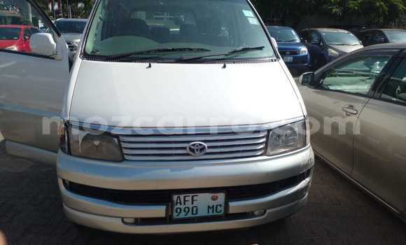 Tenga Tsaru Toyota Regius Chena Mota in Maputo in Maputo Tenga Tsaru Toyota Regius Chena Mota in Maputo in Maputo