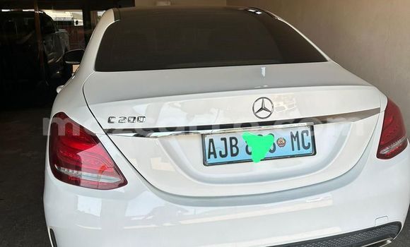 Buy Used Mercedes-Benz C-Classe Silver Car in Maputo in Maputo Buy Used Mercedes-Benz C-Classe Silver Car in Maputo in Maputo