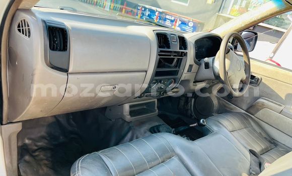 Tenga Tsaru Isuzu KB Chena Mota in Maputo in Maputo Tenga Tsaru Isuzu KB Chena Mota in Maputo in Maputo