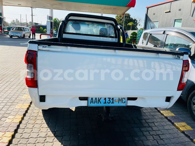 Big with watermark isuzu kb maputo maputo 27171