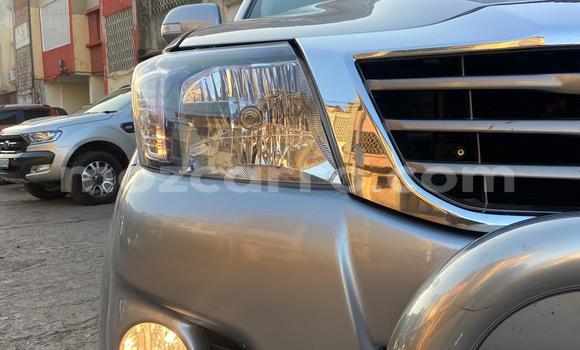 Buy Used Toyota Hilux Silver Car in Maputo in Maputo Buy Used Toyota Hilux Silver Car in Maputo in Maputo