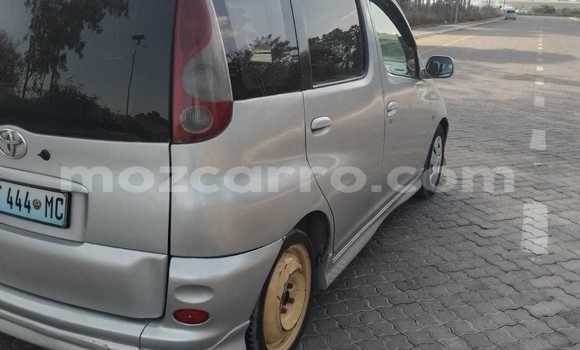 Comprar Usado Toyota FunCargo Prata Carro em Maputo em Maputo Comprar Usado Toyota FunCargo Prata Carro em Maputo em Maputo