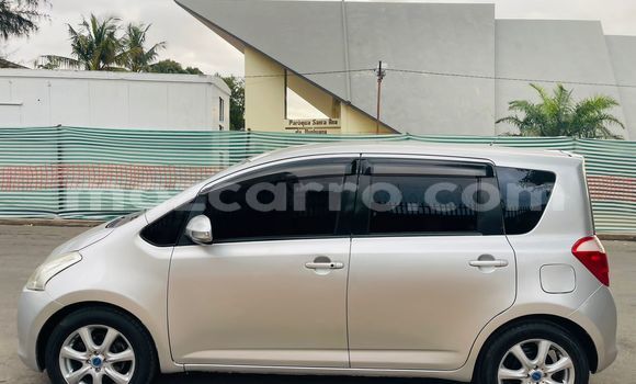 Comprar Usado Toyota Ractis Prata Carro em Maputo em Maputo Comprar Usado Toyota Ractis Prata Carro em Maputo em Maputo