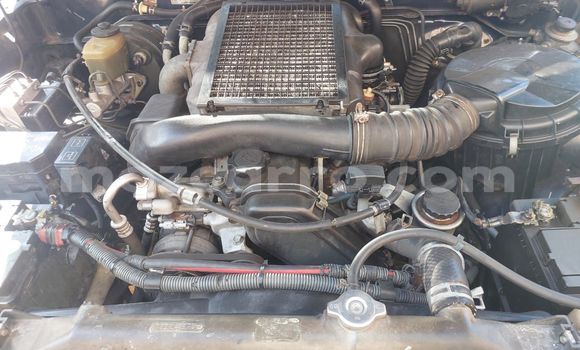 Nunua Ilio tumika Toyota Land Cruiser Prado Bluu Gari ndani ya Maputo nchini Maputo Nunua Ilio tumika Toyota Land Cruiser Prado Bluu Gari ndani ya Maputo nchini Maputo