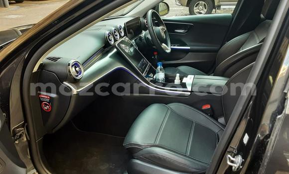 Nunua Ilio tumika Mercedes-Benz C-Classe Nyeusi Gari ndani ya Maputo nchini Maputo Nunua Ilio tumika Mercedes-Benz C-Classe Nyeusi Gari ndani ya Maputo nchini Maputo