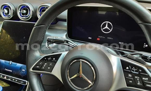 Nunua Ilio tumika Mercedes-Benz C-Classe Nyeusi Gari ndani ya Maputo nchini Maputo Nunua Ilio tumika Mercedes-Benz C-Classe Nyeusi Gari ndani ya Maputo nchini Maputo