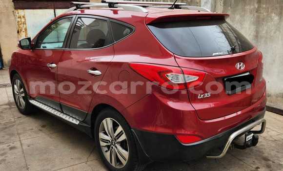 Comprar Usado Hyundai ix35 Vermelho Carro em Maputo em Maputo Comprar Usado Hyundai ix35 Vermelho Carro em Maputo em Maputo