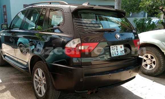 Nunua Ilio tumika BMW X3 Nyeusi Gari ndani ya Maputo nchini Maputo Nunua Ilio tumika BMW X3 Nyeusi Gari ndani ya Maputo nchini Maputo