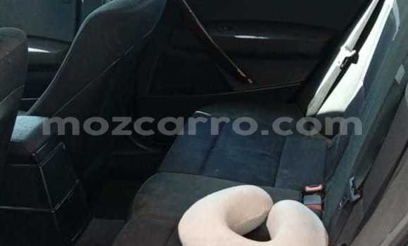 Nunua Ilio tumika BMW X3 Nyeusi Gari ndani ya Maputo nchini Maputo Nunua Ilio tumika BMW X3 Nyeusi Gari ndani ya Maputo nchini Maputo