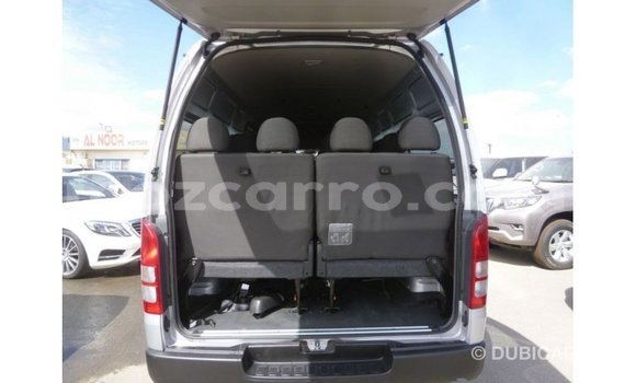 Nunua Imported Toyota Hiace Nyingine Gari ndani ya Import - Dubai nchini Cabo Delgado Nunua Imported Toyota Hiace Nyingine Gari ndani ya Import - Dubai nchini Cabo Delgado