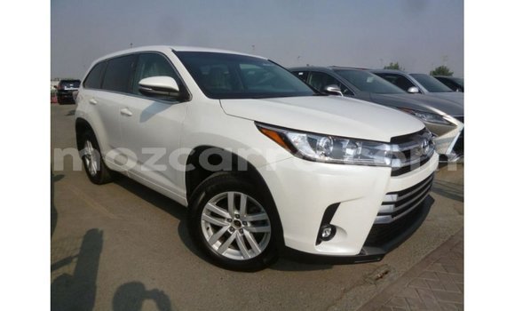 Nunua Imported Toyota Kluger Nyeupe Gari ndani ya Import - Dubai nchini Cabo Delgado Nunua Imported Toyota Kluger Nyeupe Gari ndani ya Import - Dubai nchini Cabo Delgado