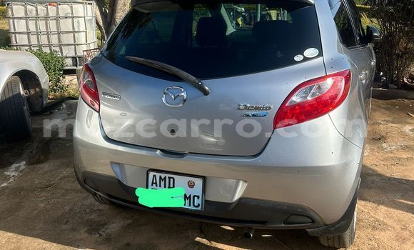 Comprar Usado Mazda Demio Prata Carro em Maputo em Maputo Comprar Usado Mazda Demio Prata Carro em Maputo em Maputo
