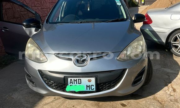 Comprar Usado Mazda Demio Prata Carro em Maputo em Maputo Comprar Usado Mazda Demio Prata Carro em Maputo em Maputo