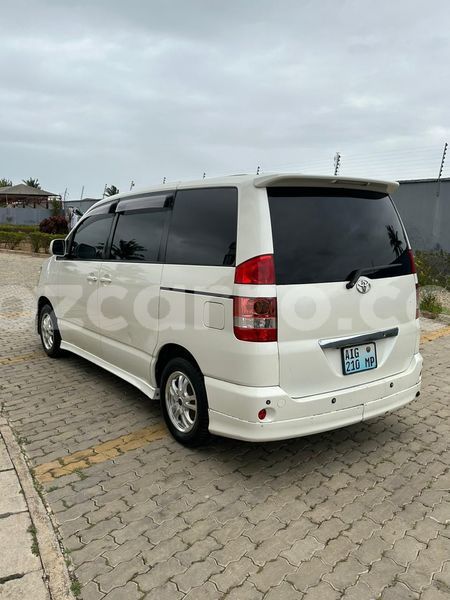 Big with watermark toyota noah maputo maputo 27227