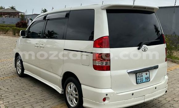 Buy Used Toyota Noah White Car in Maputo in Maputo Buy Used Toyota Noah White Car in Maputo in Maputo