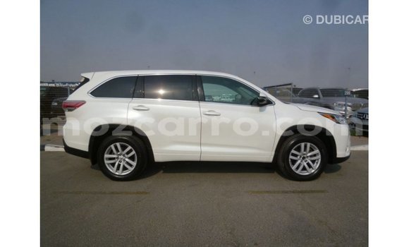 Nunua Imported Toyota Kluger Nyeupe Gari ndani ya Import - Dubai nchini Cabo Delgado Nunua Imported Toyota Kluger Nyeupe Gari ndani ya Import - Dubai nchini Cabo Delgado