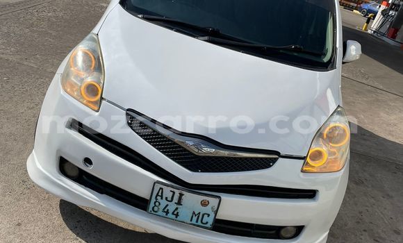 Tenga Tsaru Toyota Ractis Chena Mota in Maputo in Maputo Tenga Tsaru Toyota Ractis Chena Mota in Maputo in Maputo