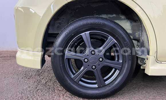 Nunua Ilio tumika Toyota Sienta Nyingine Gari ndani ya Maputo nchini Maputo Nunua Ilio tumika Toyota Sienta Nyingine Gari ndani ya Maputo nchini Maputo