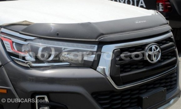 Comprar Importar Toyota Hilux De outros Carro em Import - Dubai em Cabo Delgado Comprar Importar Toyota Hilux De outros Carro em Import - Dubai em Cabo Delgado