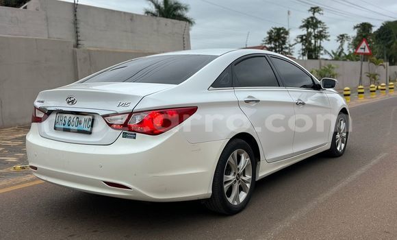 Buy Used Hyundai Sonata White Car in Maputo in Maputo Buy Used Hyundai Sonata White Car in Maputo in Maputo