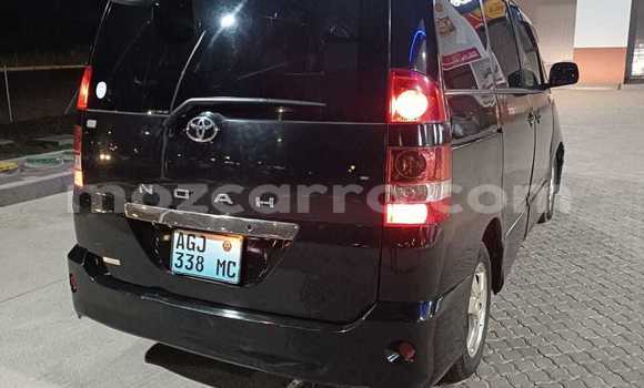 Comprar Usado Toyota Noah Azul Carro em Maputo em Maputo Comprar Usado Toyota Noah Azul Carro em Maputo em Maputo