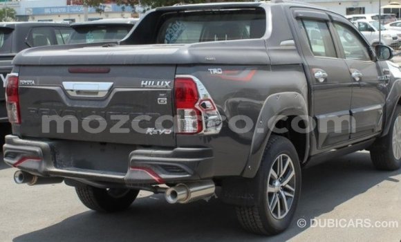 Comprar Importar Toyota Hilux De outros Carro em Import - Dubai em Cabo Delgado Comprar Importar Toyota Hilux De outros Carro em Import - Dubai em Cabo Delgado