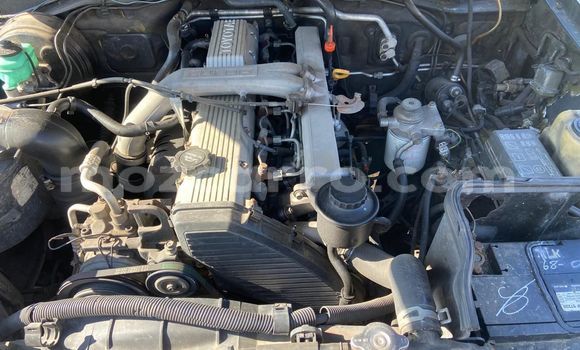 Comprar Usado Toyota Land Cruiser Verde Carro em Maputo em Maputo Comprar Usado Toyota Land Cruiser Verde Carro em Maputo em Maputo