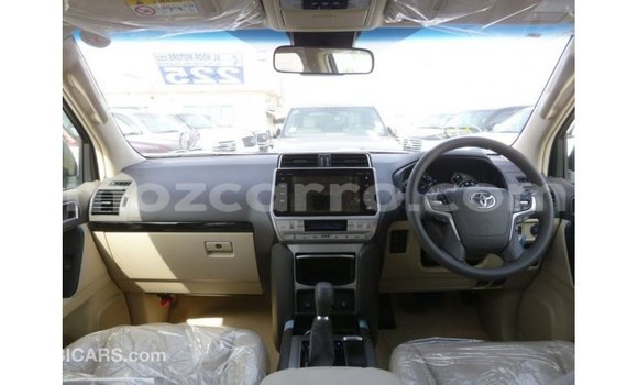 Nunua Imported Toyota Prado Brown Gari ndani ya Import - Dubai nchini Cabo Delgado Nunua Imported Toyota Prado Brown Gari ndani ya Import - Dubai nchini Cabo Delgado