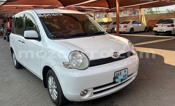 Tenga Tsaru Toyota Sienta Chena Mota in Maputo in Maputo Tenga Tsaru Toyota Sienta Chena Mota in Maputo in Maputo