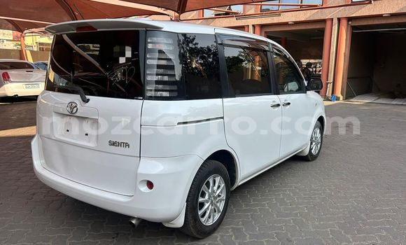 Tenga Tsaru Toyota Sienta Chena Mota in Maputo in Maputo Tenga Tsaru Toyota Sienta Chena Mota in Maputo in Maputo